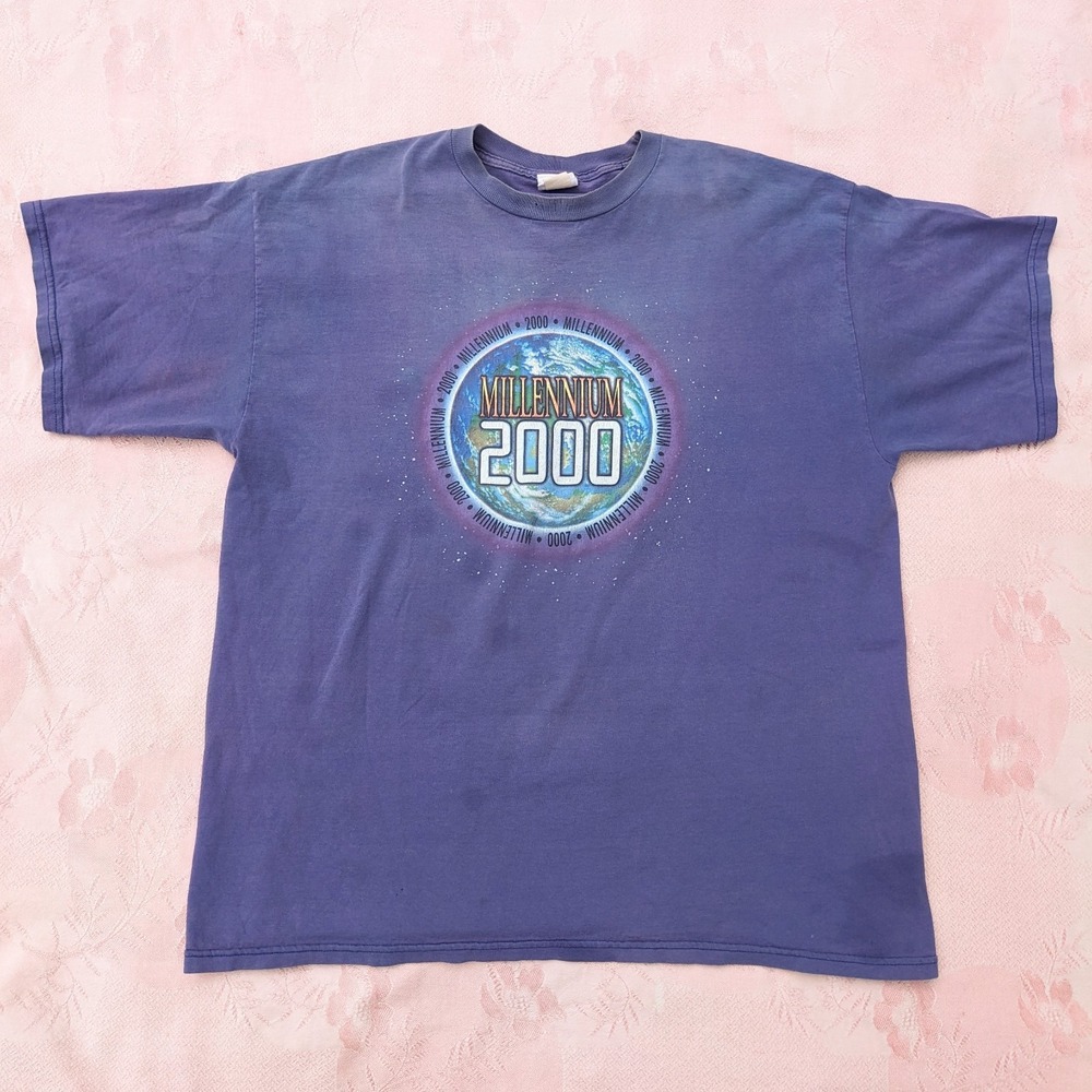 Vintage Y2K Millennium 2000 T-Shirt XXL Purple Distressed Earth Graphic USA Made